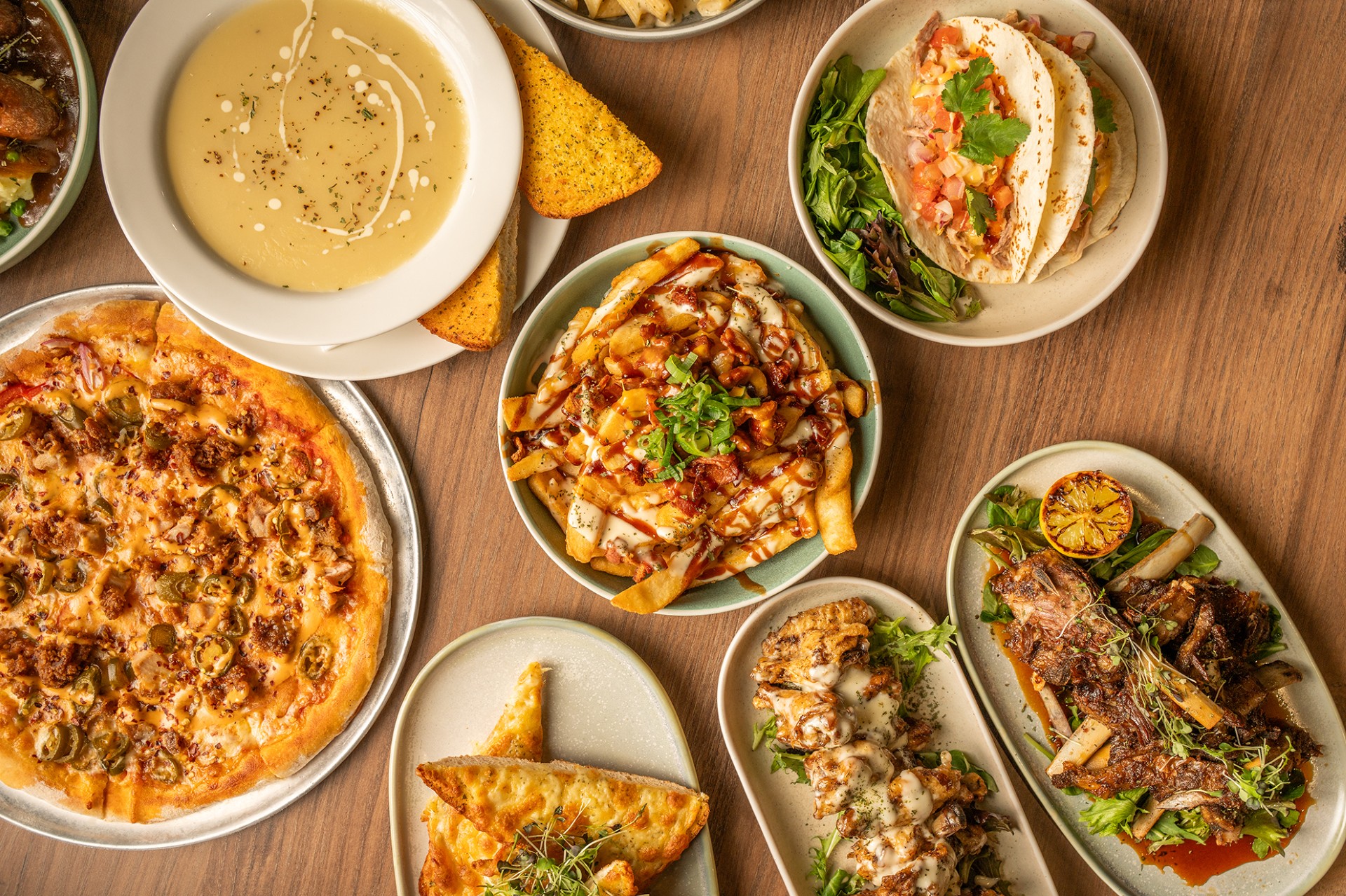 Byford District Country Club entrance sign and grounds